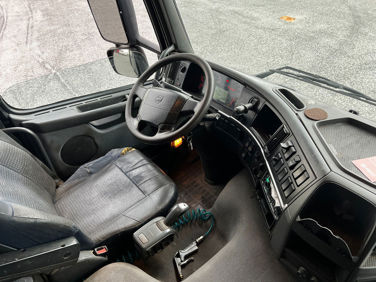 شاحنة مقفلة Volvo FM 9.300 Globe 6x2, Euro 5: صورة 15