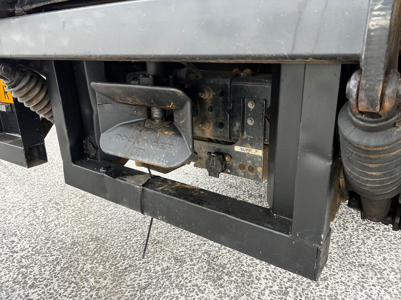 شاحنة مقفلة Volvo FM 9.300 Globe 6x2, Euro 5: صورة 6