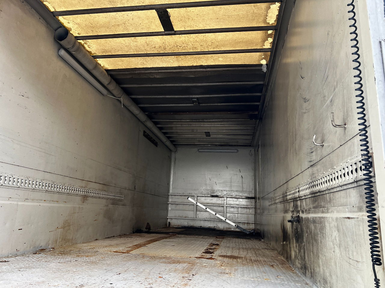 شاحنة مقفلة Volvo FM 9.300 Globe 6x2, Euro 5: صورة 8