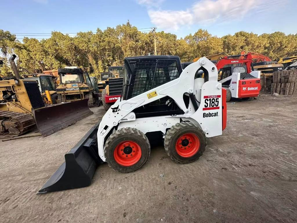 Bobcat S 185 - شيول صغير: صورة 3 Bobcat S 185 - شيول صغير: صورة 3