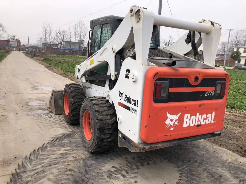 Bobcat T 770 - شيول صغير: صورة 1 Bobcat T 770 - شيول صغير: صورة 1