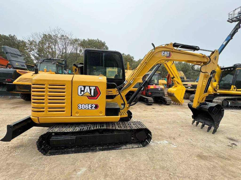 CAT 306E - حفارة مُصَّغرة: صورة 2 CAT 306E - حفارة مُصَّغرة: صورة 2