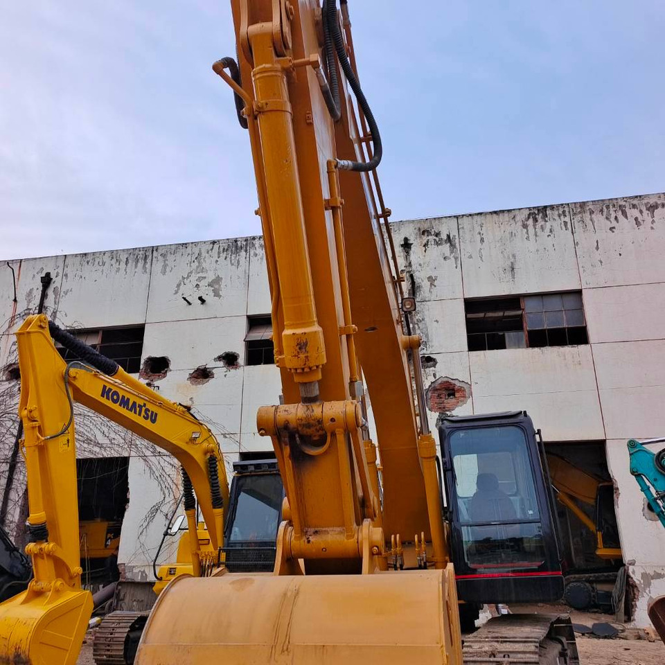 CAT 320 C L - حفار زحاف: صورة 3 CAT 320 C L - حفار زحاف: صورة 3