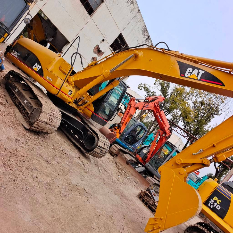 CAT 320 C L - حفار زحاف: صورة 5 CAT 320 C L - حفار زحاف: صورة 5