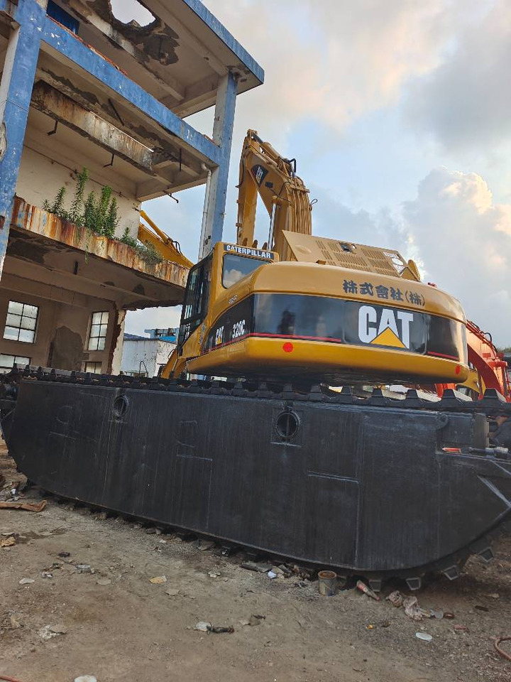 CAT 320 C - حفارة أفقية: صورة 2 CAT 320 C - حفارة أفقية: صورة 2