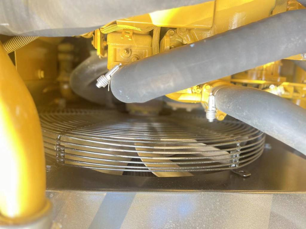 CAT 320 D L - حفار زحاف: صورة 3 CAT 320 D L - حفار زحاف: صورة 3