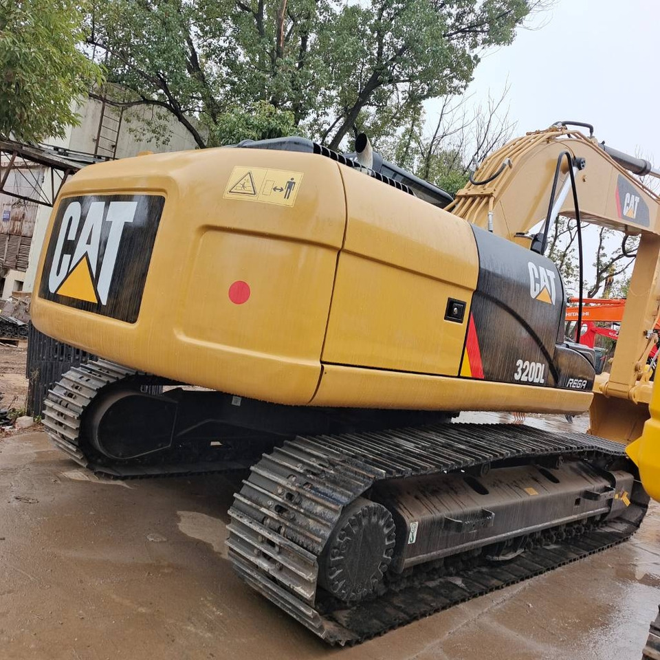 CAT 320 D L - حفار زحاف: صورة 1 CAT 320 D L - حفار زحاف: صورة 1