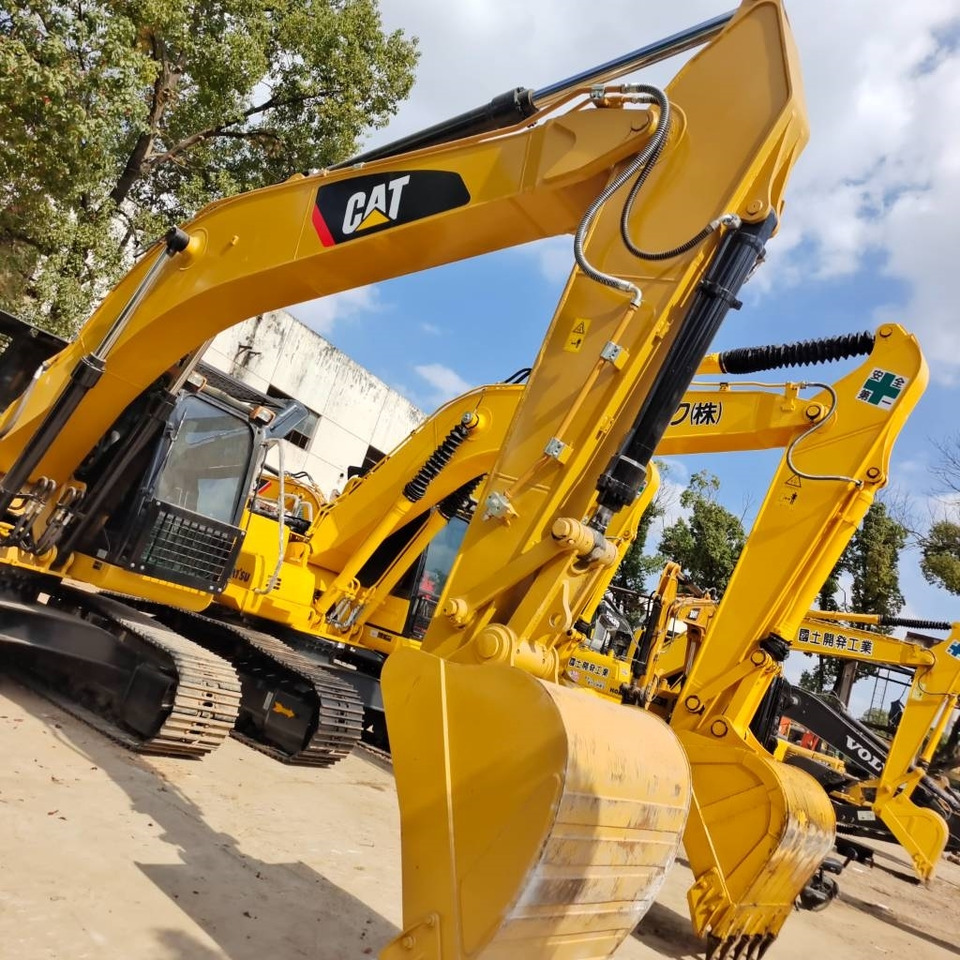 CAT 320D2 - حفار زحاف: صورة 2 CAT 320D2 - حفار زحاف: صورة 2
