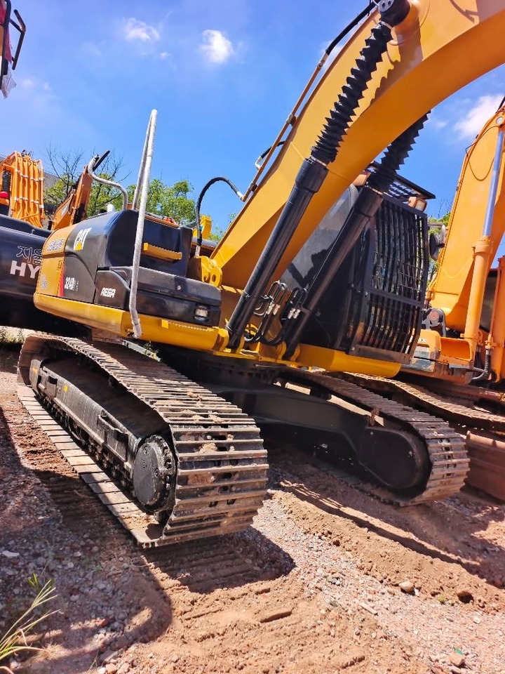 حفار زحاف CAT 324 D: صورة 33 حفار زحاف CAT 324 D: صورة 33