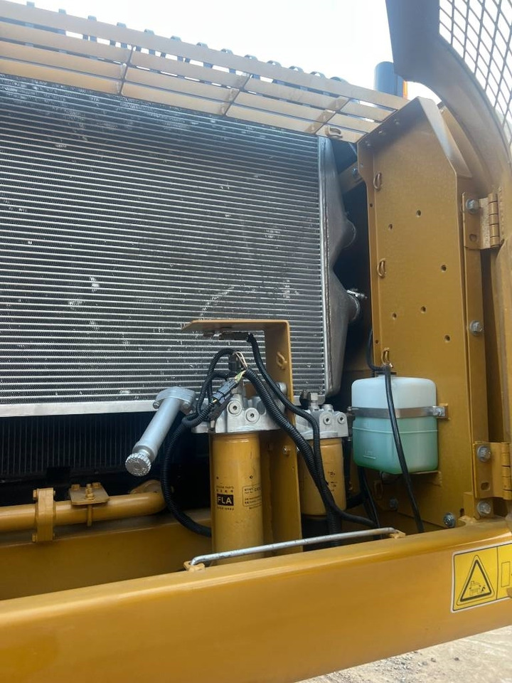 حفار زحاف CAT 324 D: صورة 10 حفار زحاف CAT 324 D: صورة 10