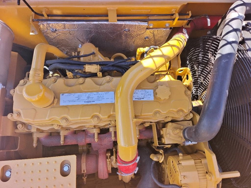 حفار زحاف CAT 324 D: صورة 21 حفار زحاف CAT 324 D: صورة 21