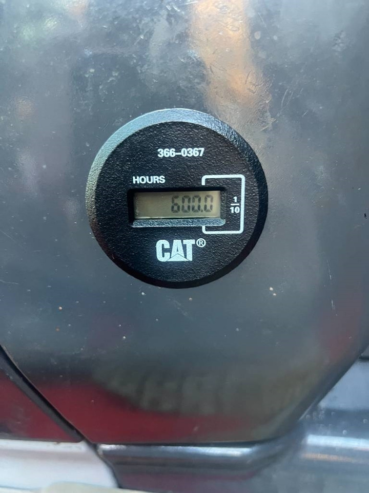 حفار زحاف CAT 324 D: صورة 15 حفار زحاف CAT 324 D: صورة 15