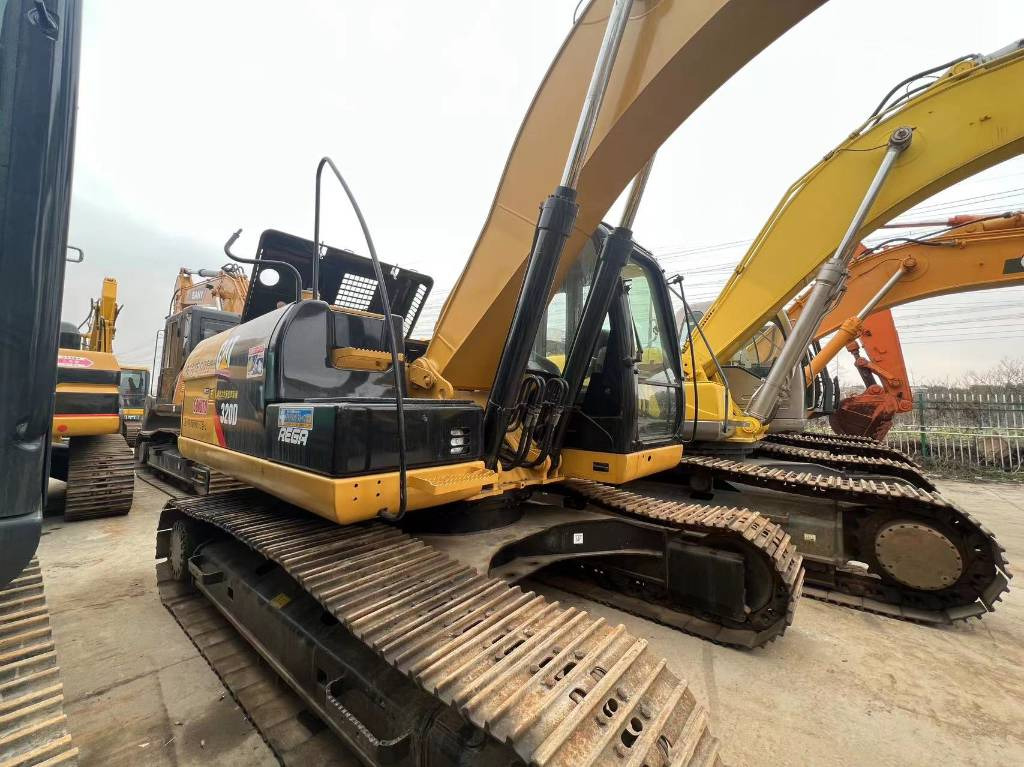 CAT 325 B L - حفار زحاف: صورة 3 CAT 325 B L - حفار زحاف: صورة 3