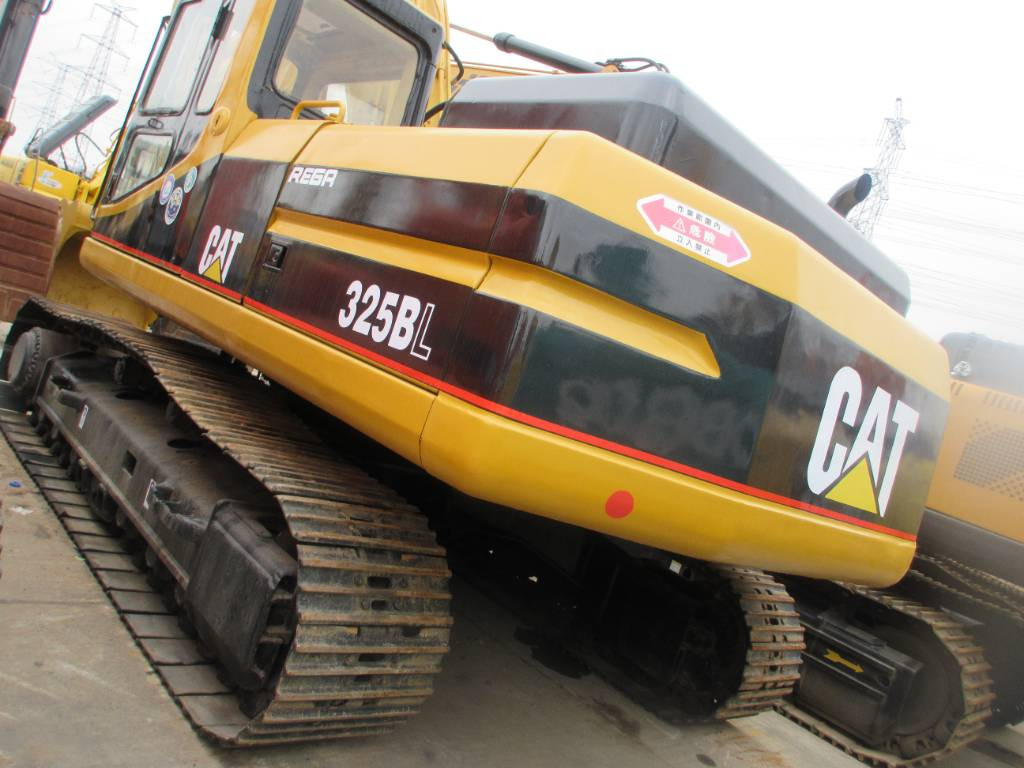 CAT 325 B L - حفار زحاف: صورة 1 CAT 325 B L - حفار زحاف: صورة 1