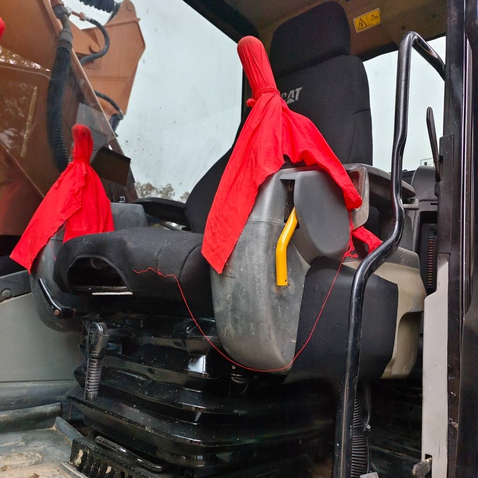 CAT 329 D - حفار زحاف: صورة 4 CAT 329 D - حفار زحاف: صورة 4