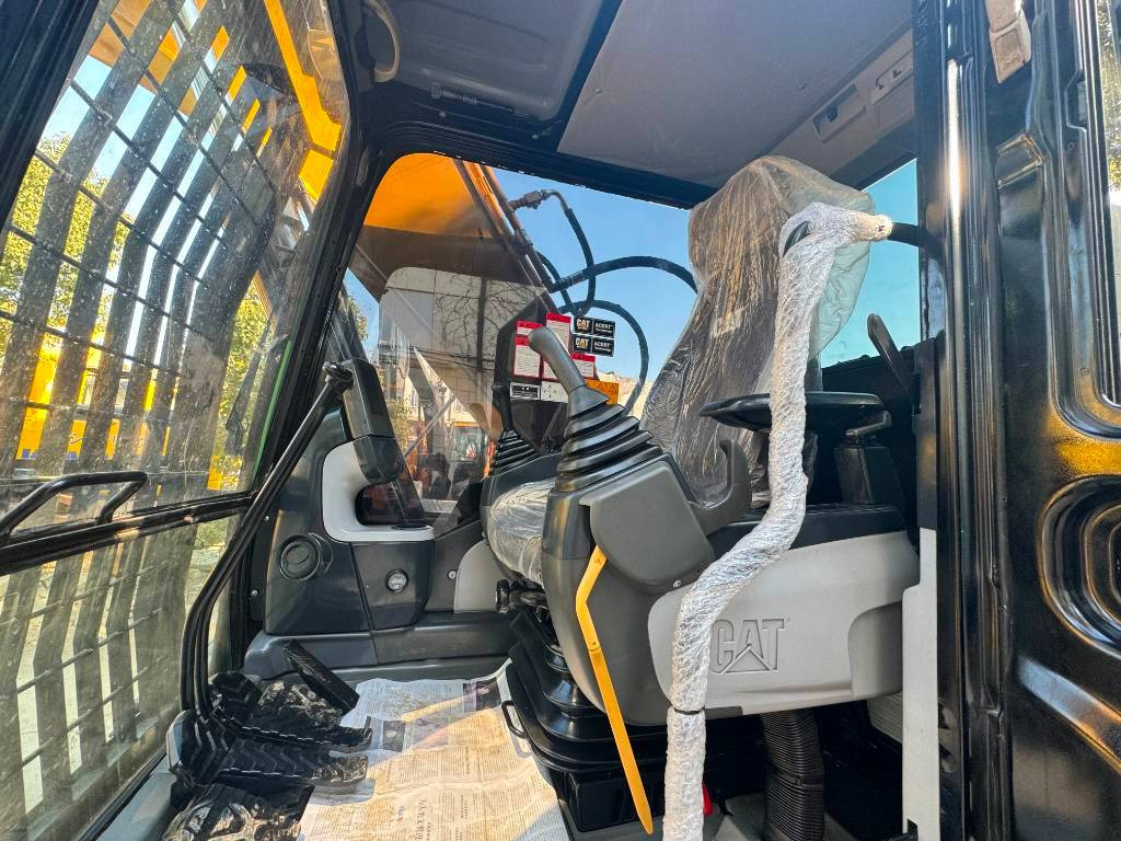 CAT 330D2L - حفار زحاف: صورة 5 CAT 330D2L - حفار زحاف: صورة 5