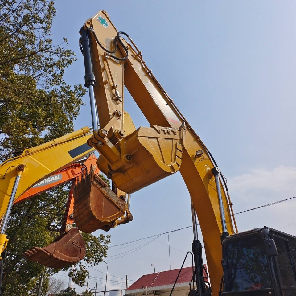 CAT 330D - حفار زحاف: صورة 5 CAT 330D - حفار زحاف: صورة 5