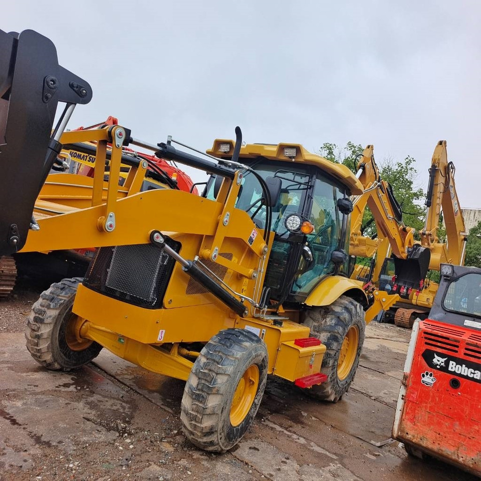 CAT 420 F - جرافة حفار: صورة 3 CAT 420 F - جرافة حفار: صورة 3