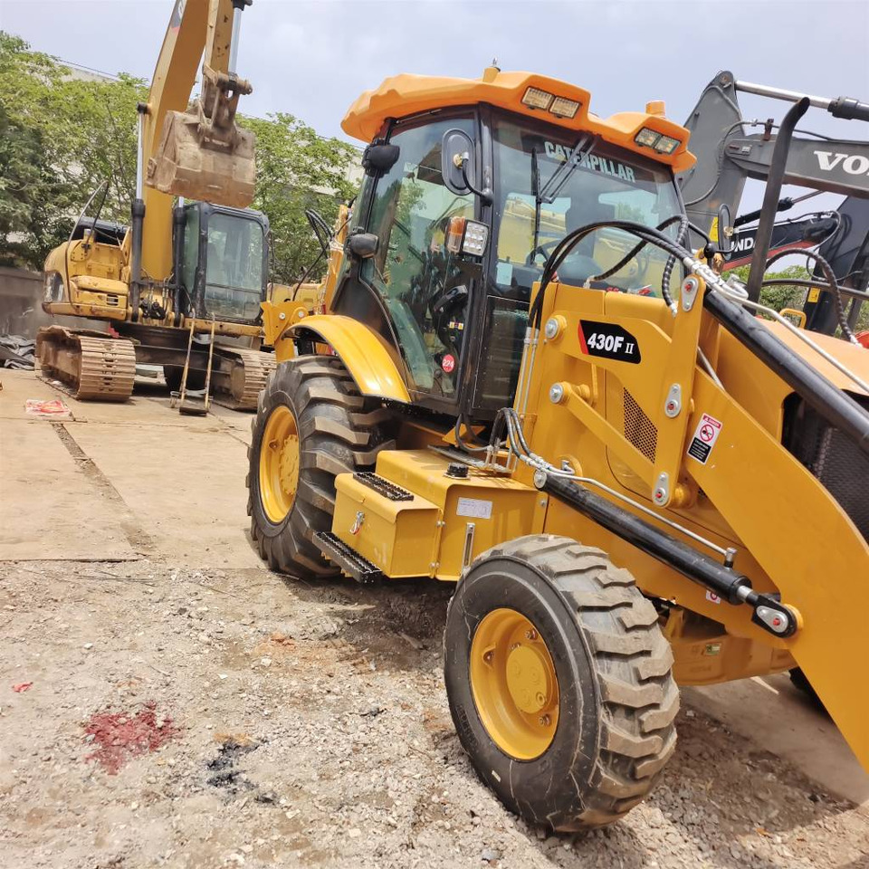 CAT 430 F 100% New - جرافة حفار: صورة 2 CAT 430 F 100% New - جرافة حفار: صورة 2
