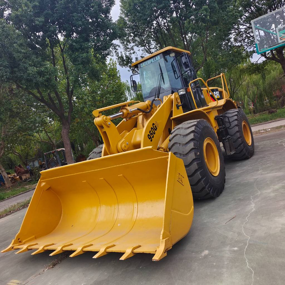 CAT 950GC - اللودر بعجل: صورة 1 CAT 950GC - اللودر بعجل: صورة 1