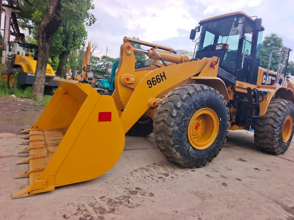 CAT 966 H - حفار زحاف: صورة 2 CAT 966 H - حفار زحاف: صورة 2