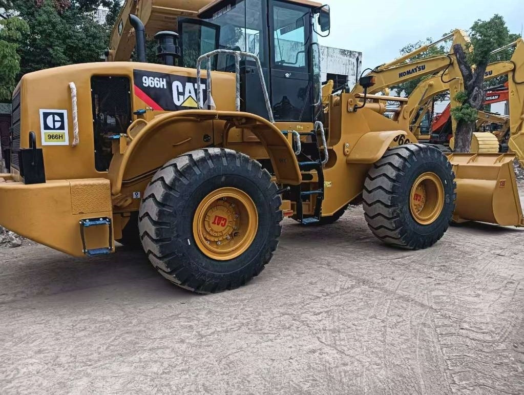 CAT 966 H - اللودر بعجل: صورة 2 CAT 966 H - اللودر بعجل: صورة 2