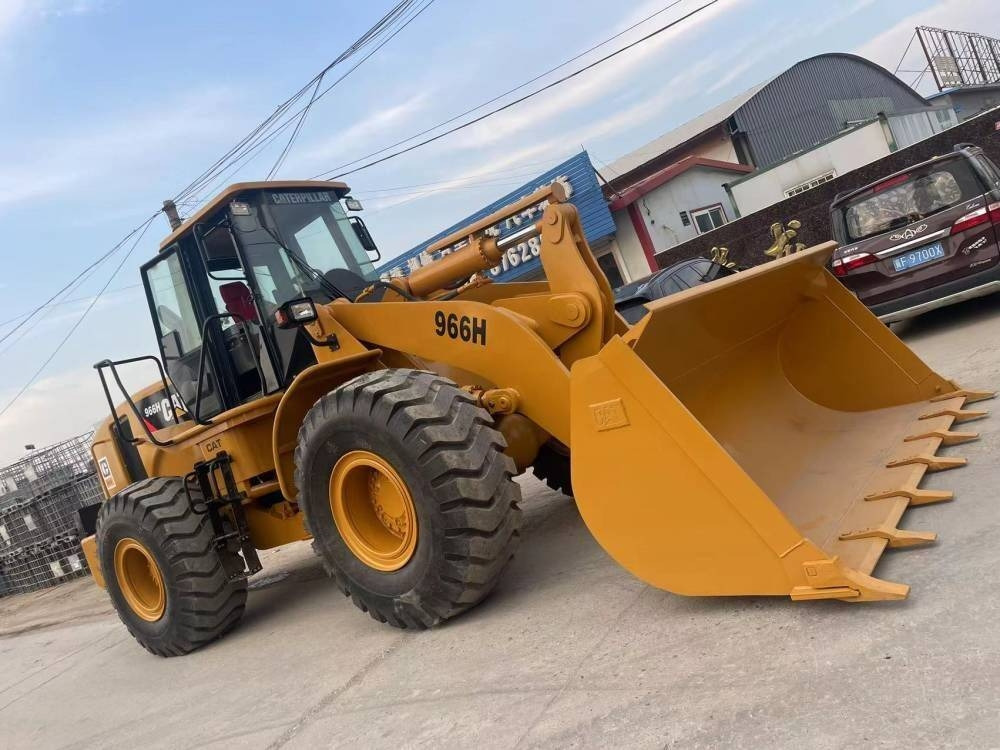 CAT 966 H - اللودر بعجل: صورة 1 CAT 966 H - اللودر بعجل: صورة 1