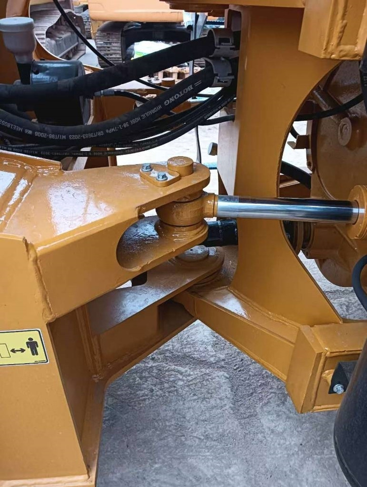 اللودر بعجل CAT 966 H: صورة 9 اللودر بعجل CAT 966 H: صورة 9