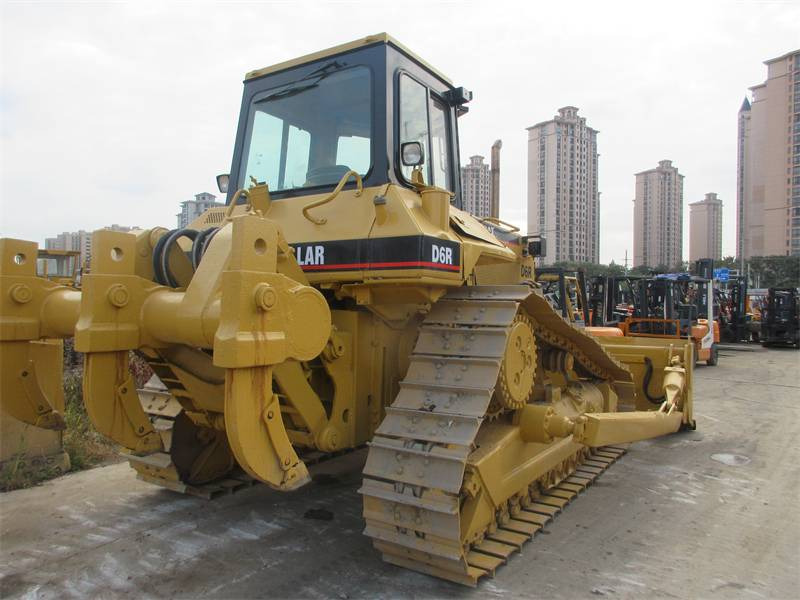 CAT D 6 R - ممهدة: صورة 1 CAT D 6 R - ممهدة: صورة 1