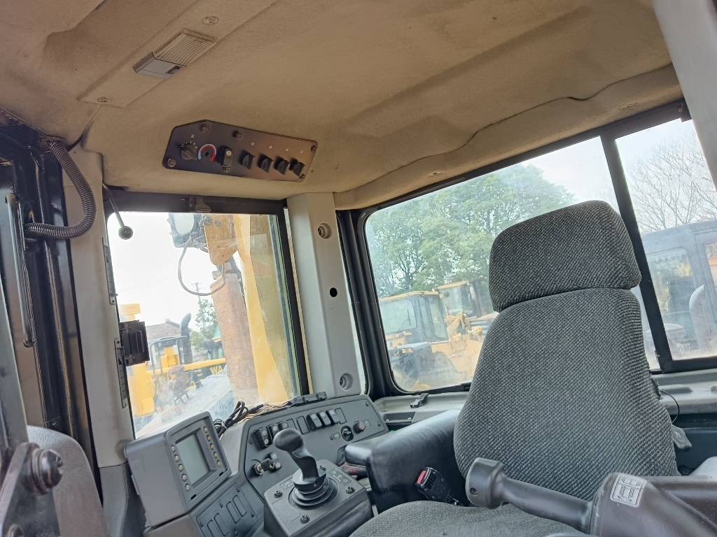CAT D 8 T - جرافة: صورة 4 CAT D 8 T - جرافة: صورة 4