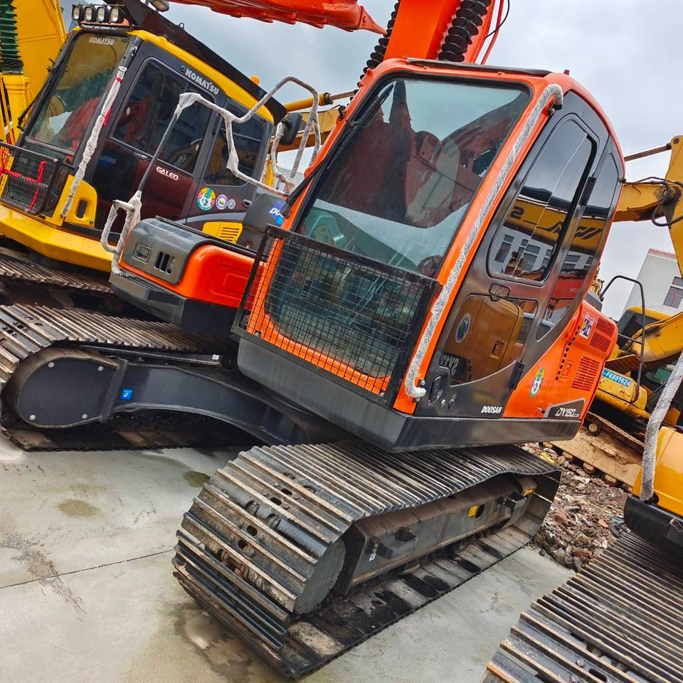 Doosan DX 150 LC - حفار زحاف: صورة 5 Doosan DX 150 LC - حفار زحاف: صورة 5