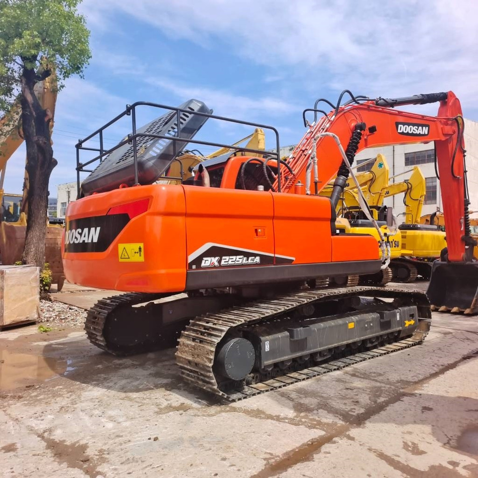 Doosan DX 225 LC-9C - حفار زحاف: صورة 2 Doosan DX 225 LC-9C - حفار زحاف: صورة 2