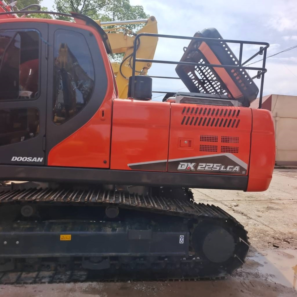 Doosan DX 225 LC-9C - حفار زحاف: صورة 3 Doosan DX 225 LC-9C - حفار زحاف: صورة 3