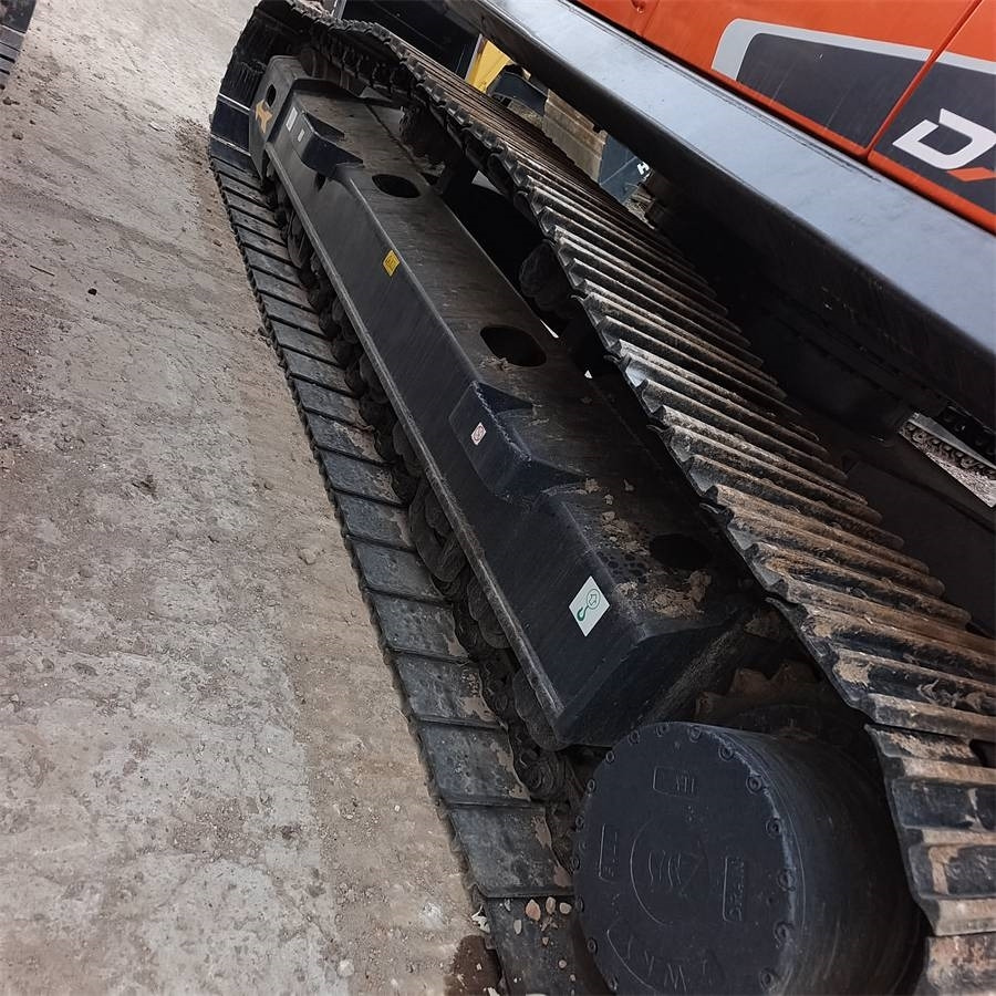 Doosan DX 300 LC - حفار زحاف: صورة 5 Doosan DX 300 LC - حفار زحاف: صورة 5