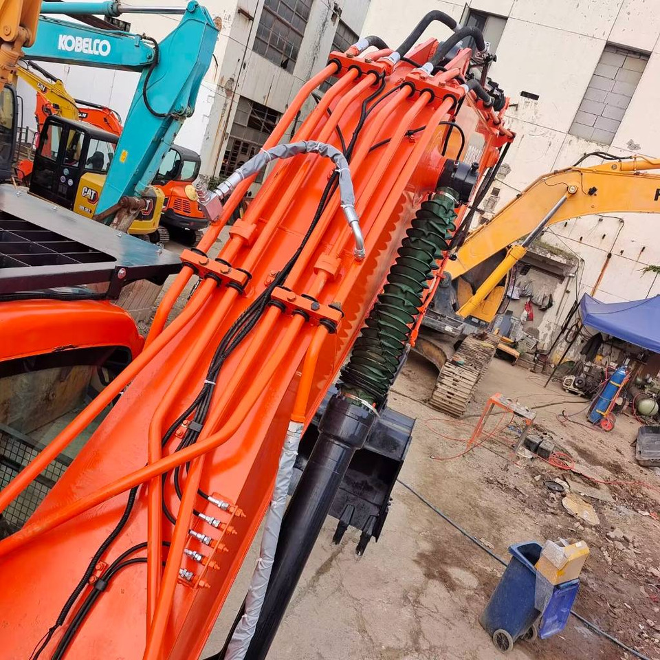 Doosan DX 300 - حفار زحاف: صورة 4 Doosan DX 300 - حفار زحاف: صورة 4