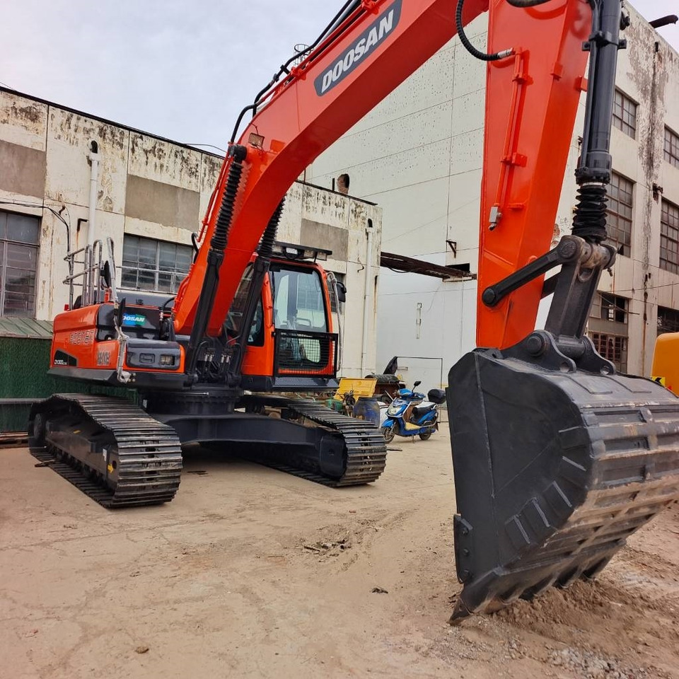 Doosan DX 300 - حفار زحاف: صورة 5 Doosan DX 300 - حفار زحاف: صورة 5