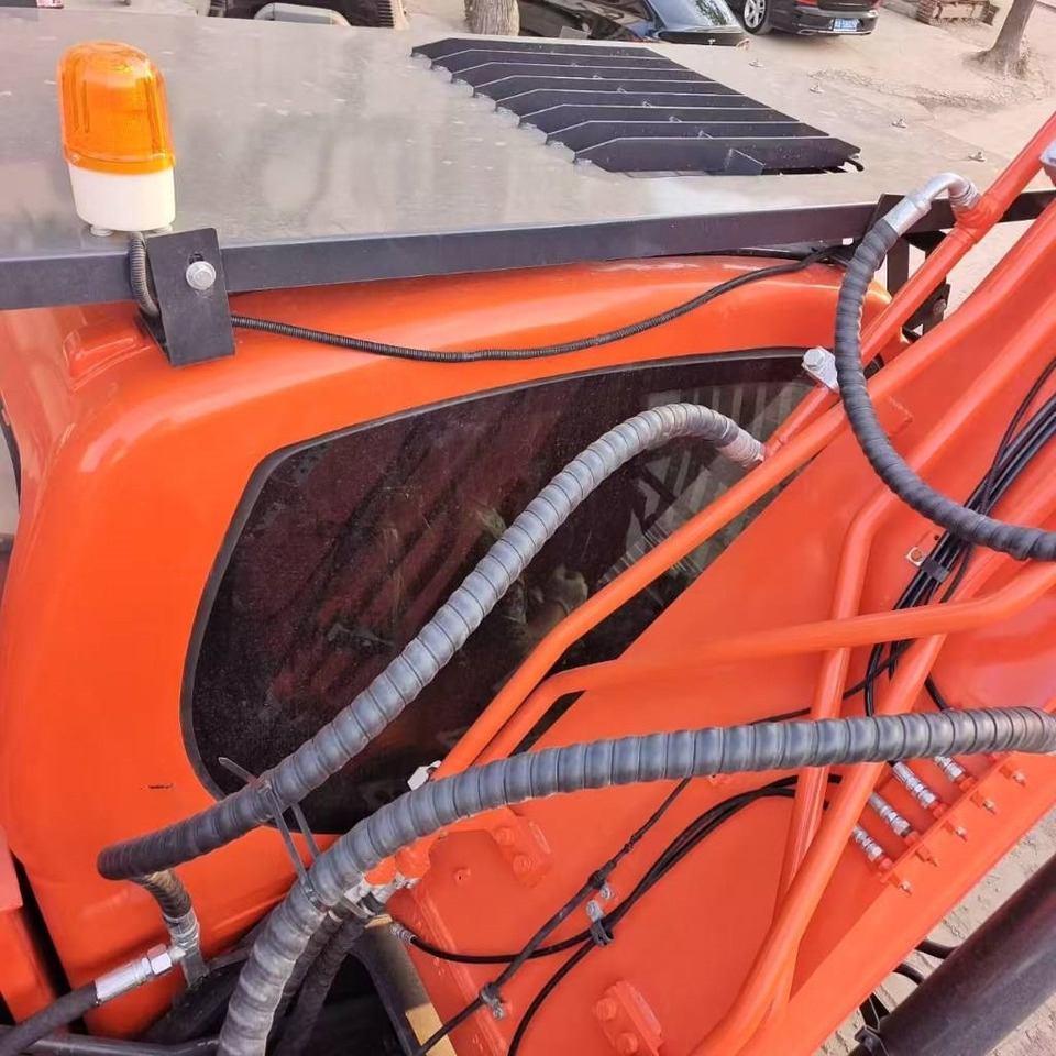 Doosan DX 300 - حفار زحاف: صورة 5 Doosan DX 300 - حفار زحاف: صورة 5