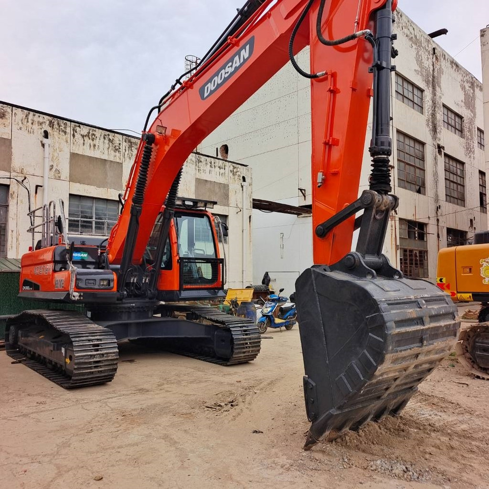 Doosan DX 300 - حفار زحاف: صورة 5 Doosan DX 300 - حفار زحاف: صورة 5
