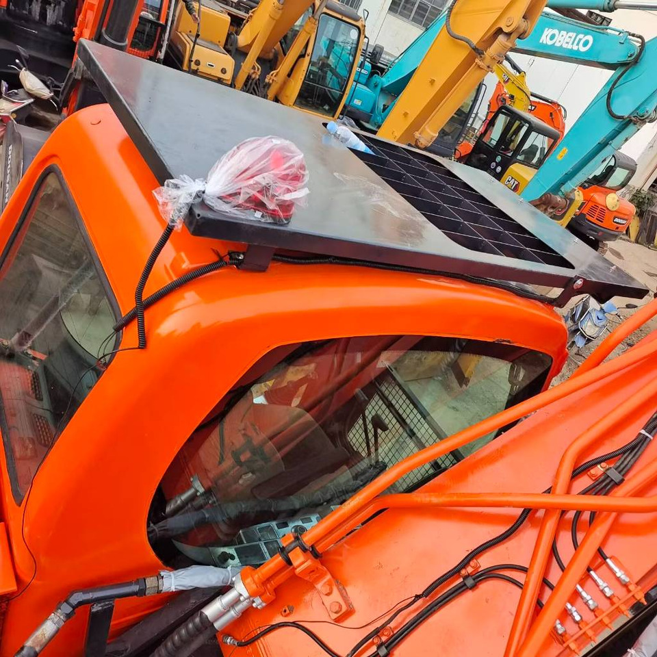 Doosan DX 300 - حفار زحاف: صورة 5 Doosan DX 300 - حفار زحاف: صورة 5