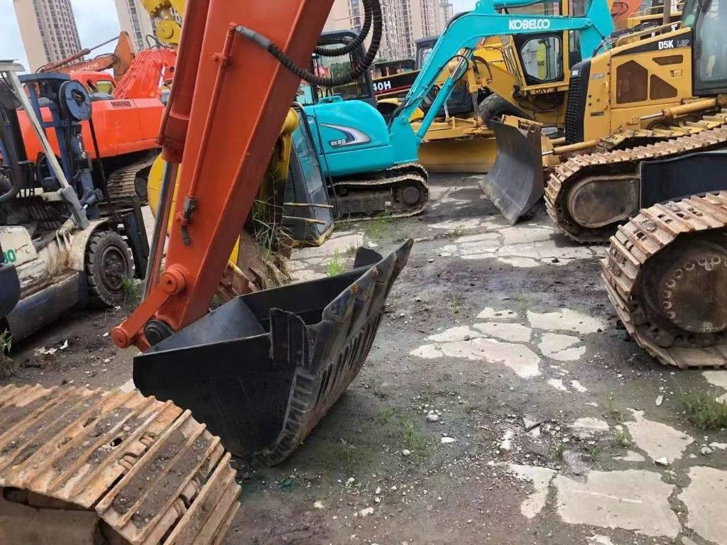 Hitachi EX 120-3 - حفار زحاف: صورة 4 Hitachi EX 120-3 - حفار زحاف: صورة 4