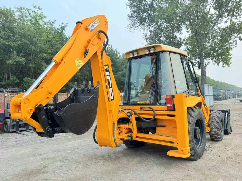 JCB 3 CX Brand new machine - حفار زحاف: صورة 2 JCB 3 CX Brand new machine - حفار زحاف: صورة 2