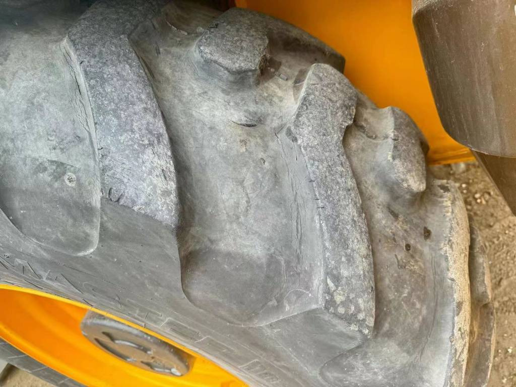 حفارة دولاب JCB 3 CX: صورة 9