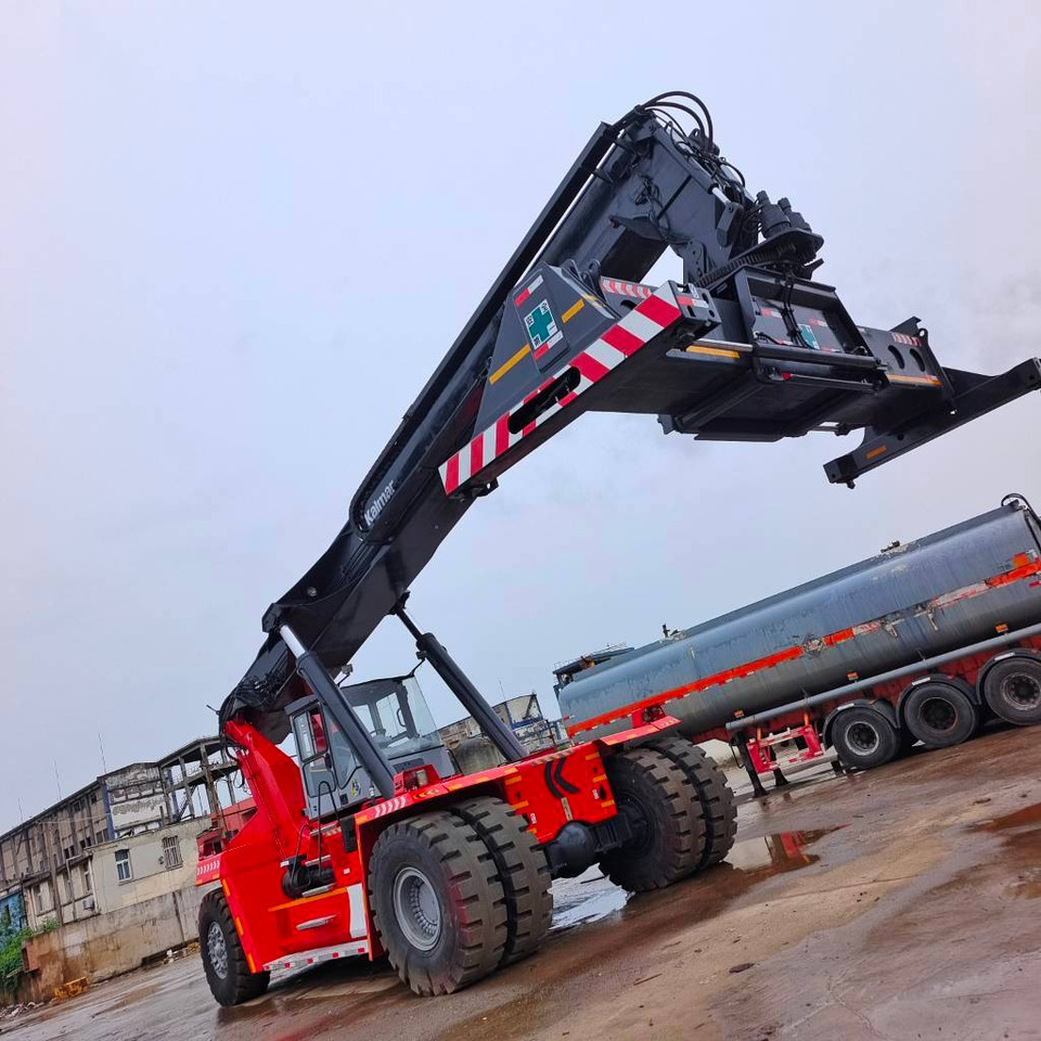 Kalmar DRF 450 - المعبِّئ المناول: صورة 3 Kalmar DRF 450 - المعبِّئ المناول: صورة 3