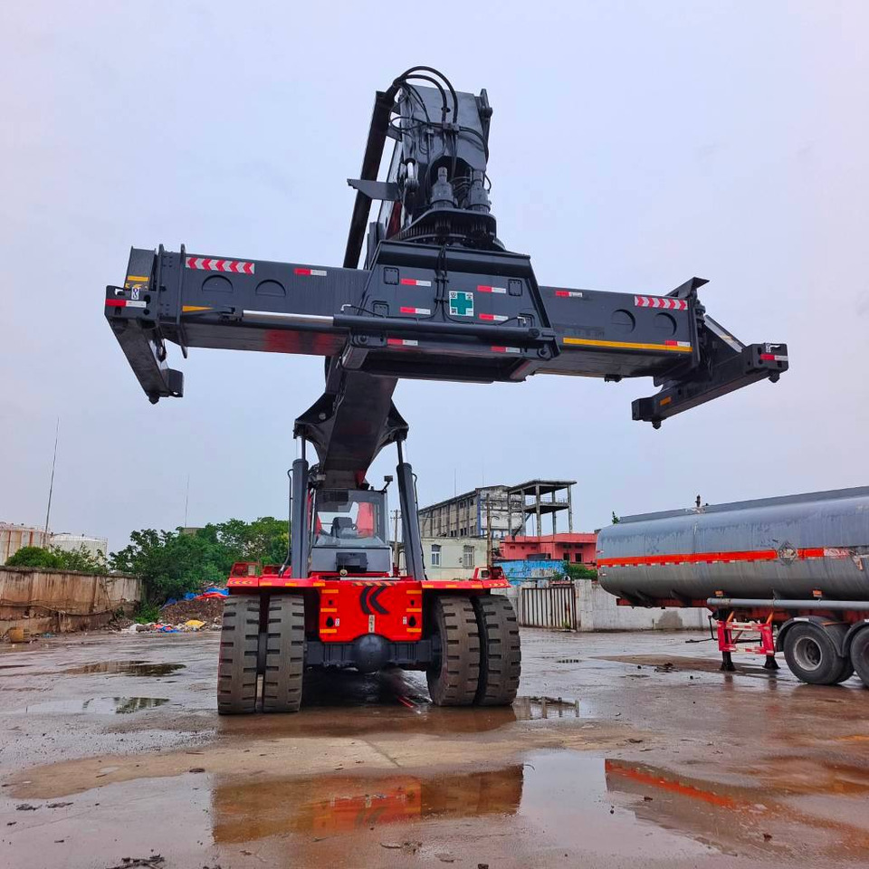 Kalmar DRF 450 - المعبِّئ المناول: صورة 2 Kalmar DRF 450 - المعبِّئ المناول: صورة 2