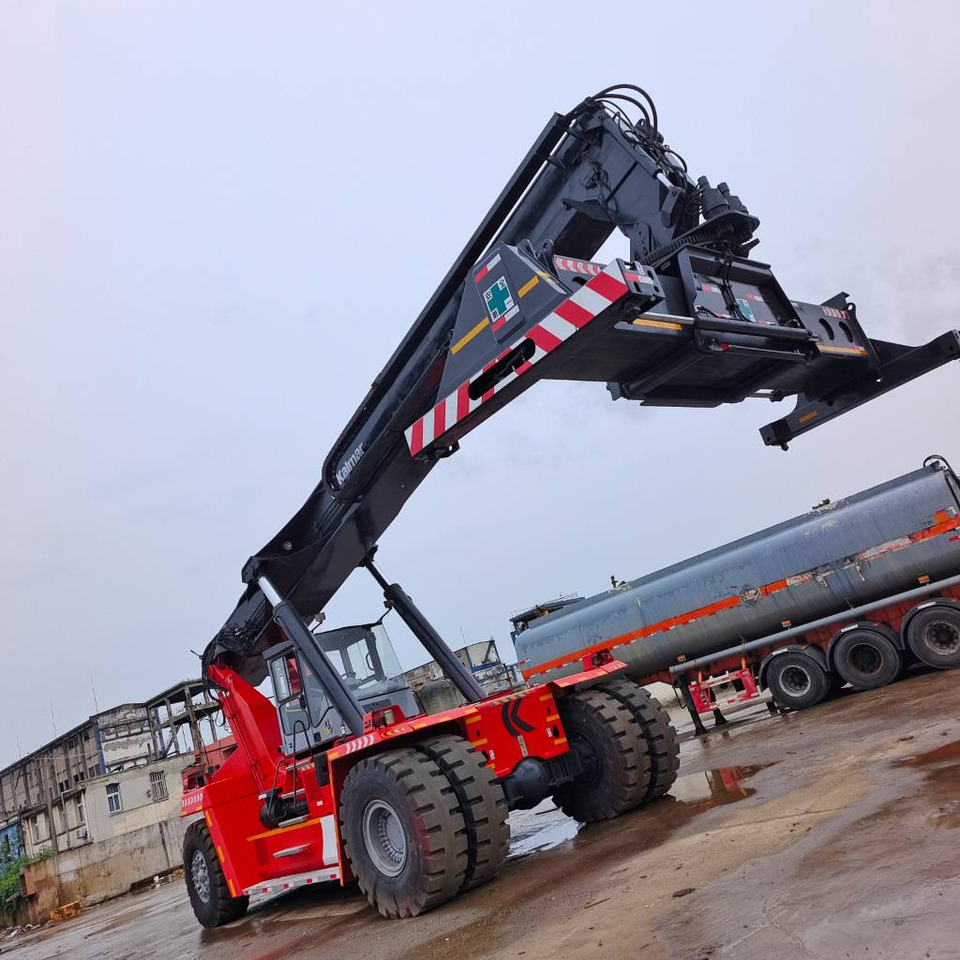 Kalmar DRF 450 - المعبِّئ المناول: صورة 3 Kalmar DRF 450 - المعبِّئ المناول: صورة 3