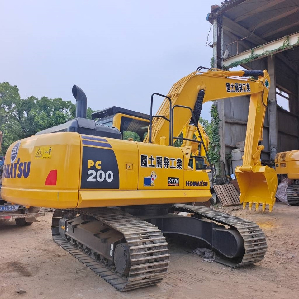 Komatsu PC 200 - حفار زحاف: صورة 3 Komatsu PC 200 - حفار زحاف: صورة 3