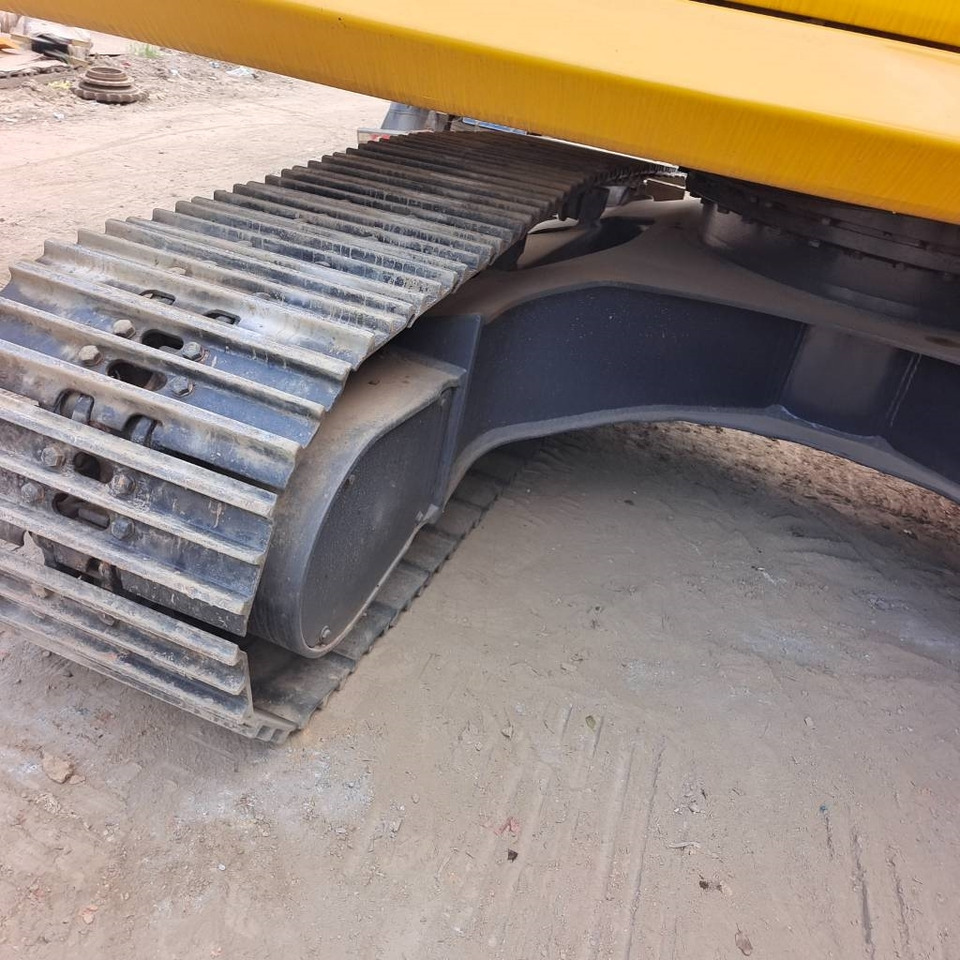 حفار زحاف Komatsu PC 200: صورة 6