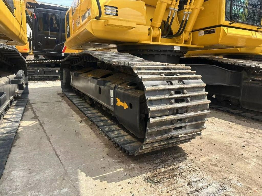 Komatsu PC 220 - حفار زحاف: صورة 4 Komatsu PC 220 - حفار زحاف: صورة 4