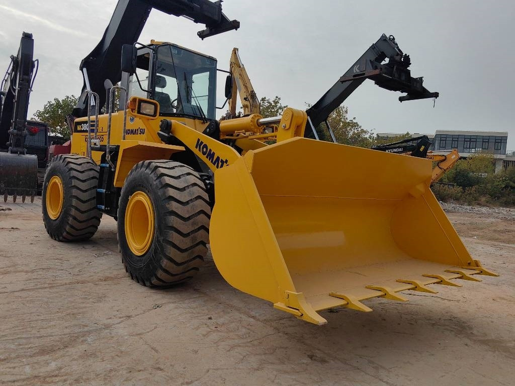 Komatsu WA 380 - اللودر بعجل: صورة 5 Komatsu WA 380 - اللودر بعجل: صورة 5