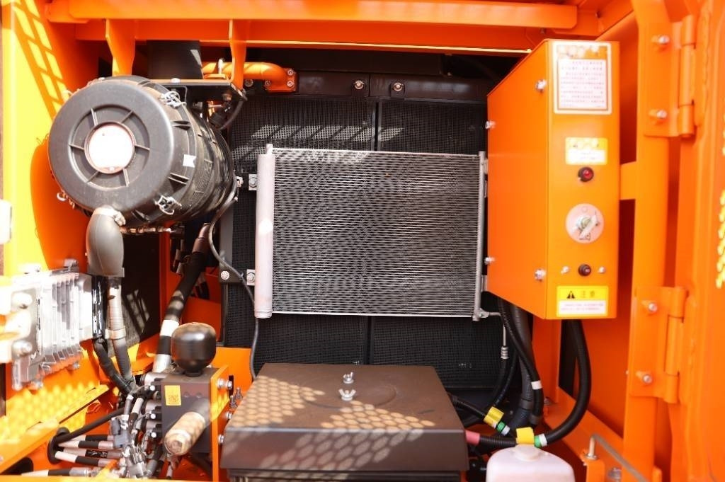 Lonking LG 6150 G4 - حفار زحاف: صورة 4 Lonking LG 6150 G4 - حفار زحاف: صورة 4